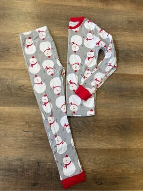 NWOT Carters Snowman Pajamas